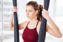 In Aerial #Yoga, the focus is on letting go and building strength. The exercises relieve the back and train the core muscles. Perhaps aerial yoga is something for you too.